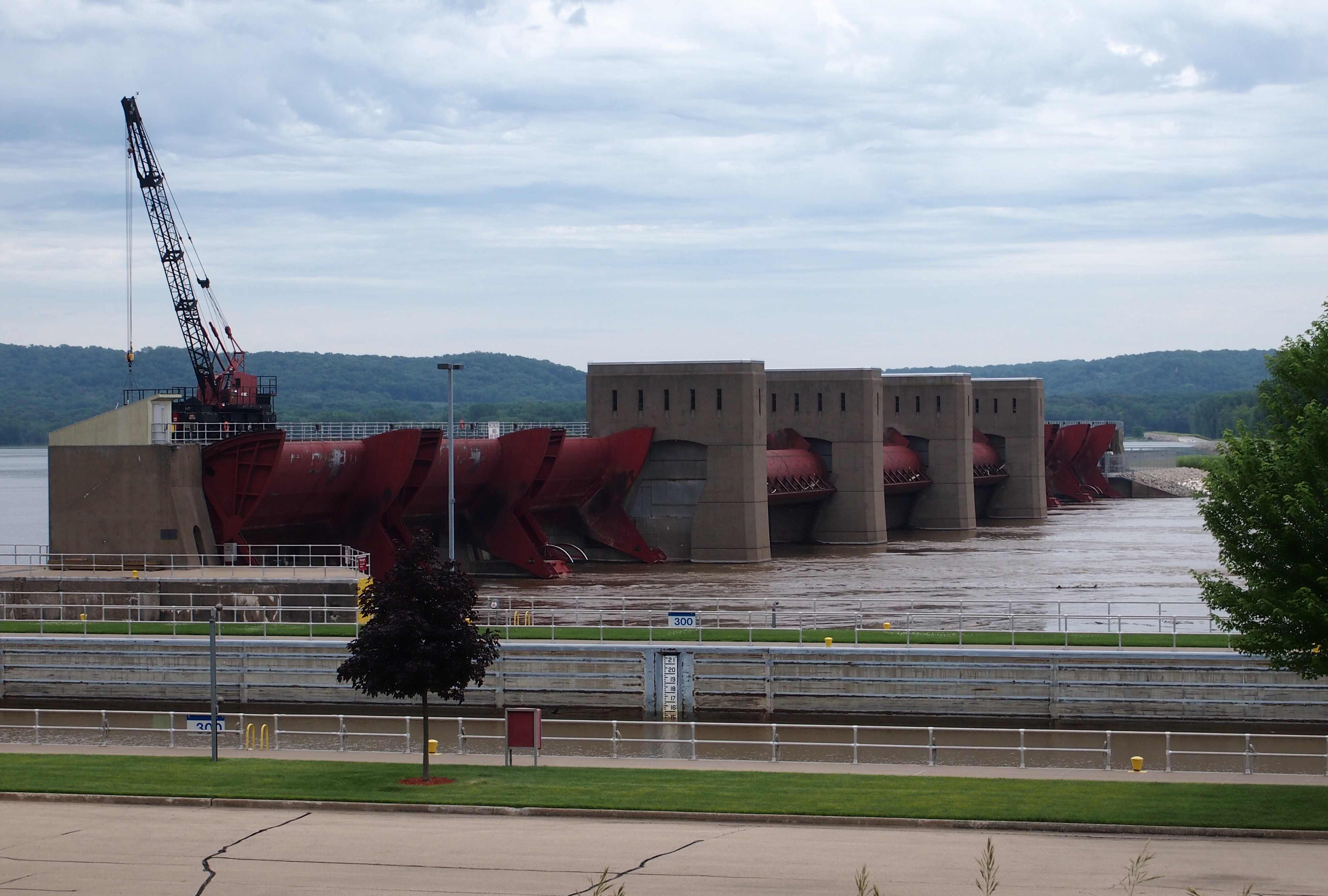 Lock & Dam No 12, Mississippi River, June 2014