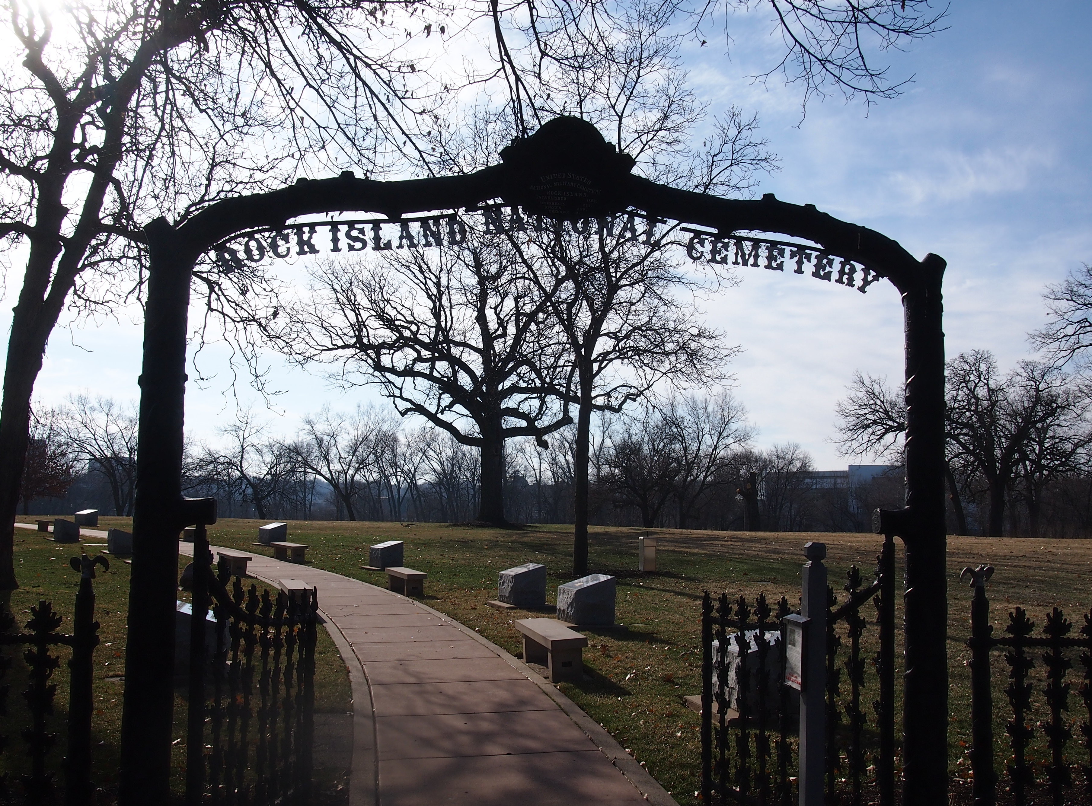 Rock Island Nat'l Cemetery