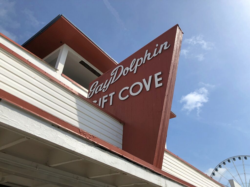 Gay Dolphin