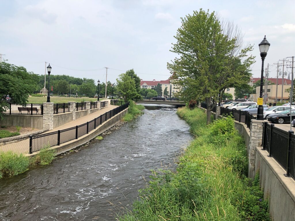 Fox River, Waukesha